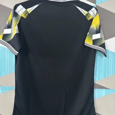 2025/2026 Fans Real Madrid  Special Edition Jersey - Image 2