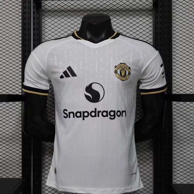 bee4f221-e3a3-4a07-8afc-439a6e36e02c 2026/2027 Players Manchester United Special Edition jersey - Image 1