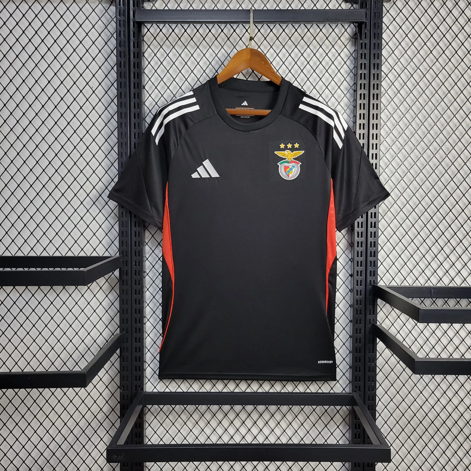 cab9e8d47a0b2091b979056cd6c7ab25 2025/2026 Benfica Pre-match Football Shirt 1:1 Thai Quality - Image 1