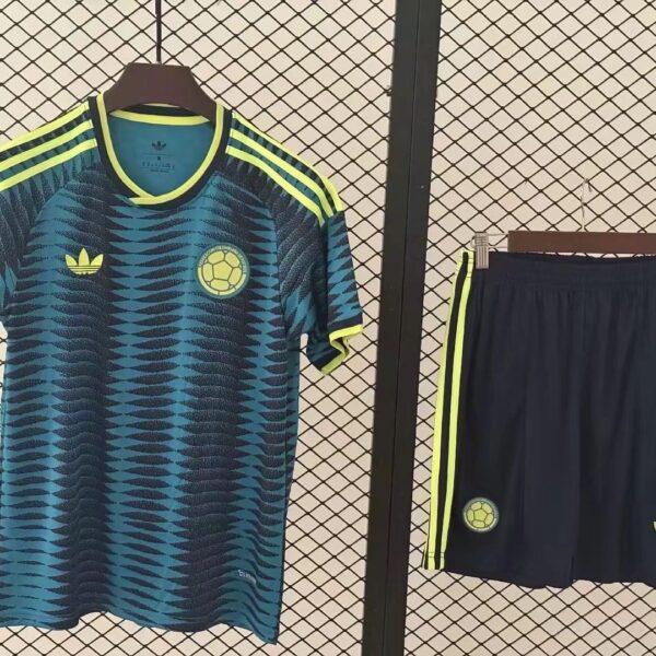 26-27 New Colombia World Cup home and away jerseys