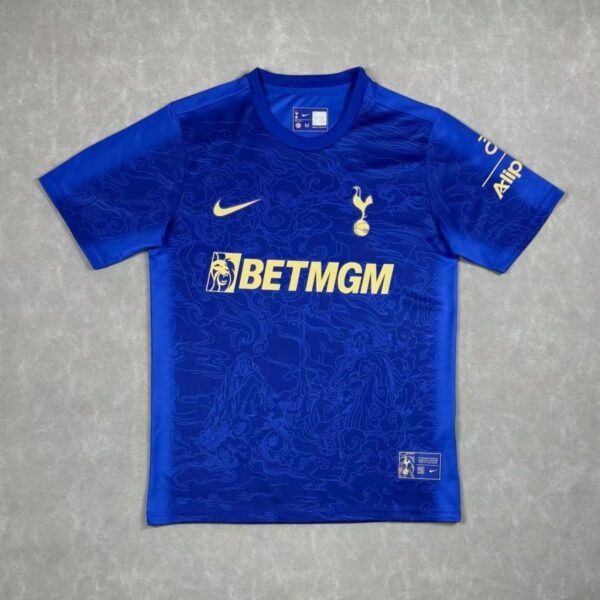 26-27 Tottenham Hotspur training pre match jersey