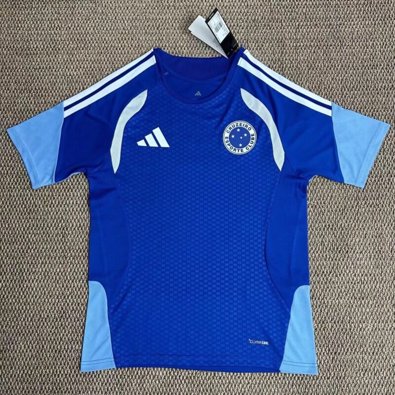 fe86886e-22a4-44b3-8d55-2608286735fd 2025/2026 Cruzeiro EC home jersey - Image 1