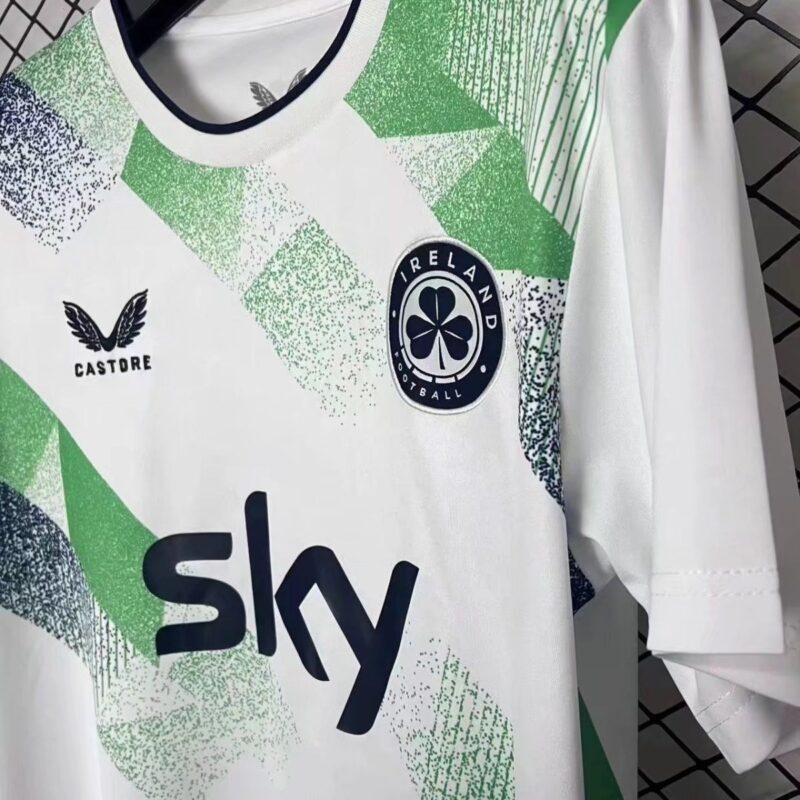 2026 Ireland away jersey - Image 4