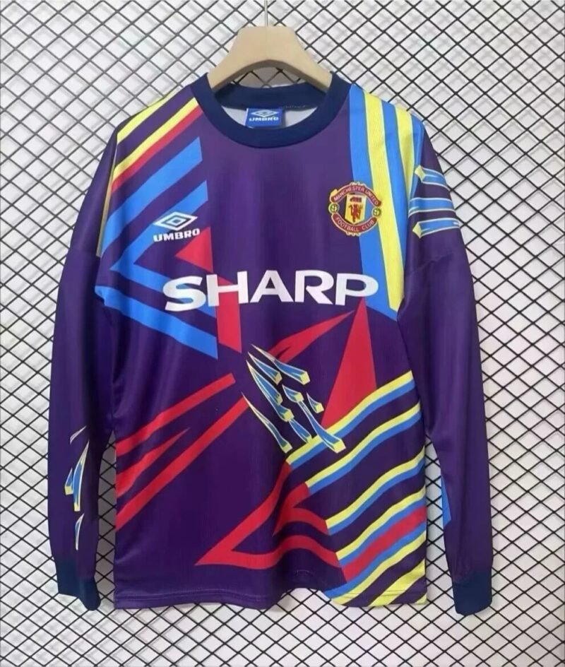 00f8867ee57ece3dab2d45c9dc38efb7 1992/1993 Retro Long Sleeve Manchester United Goalkeeper jersey - Image 1
