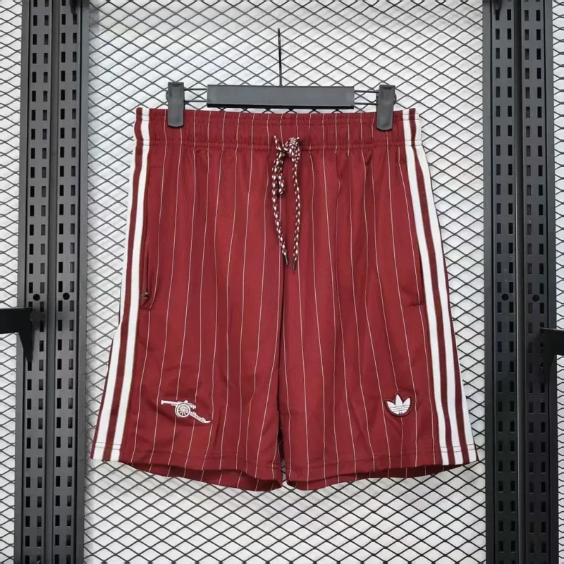 0174b86fd13b0ed7f8b3b5d9c282779e (1) 2025/2026 Player Version Arsenal Shorts - Image 1