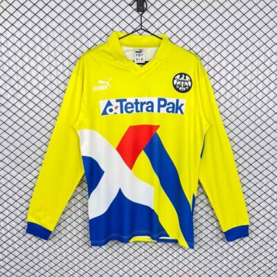 1993/1996 Retro Long Sleeve Eintracht Frankfurt Away jersey