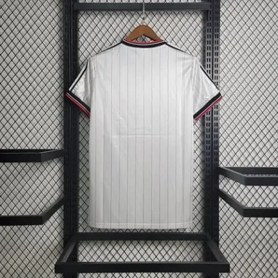 1983 Retro Manchester United Away jersey - Image 2