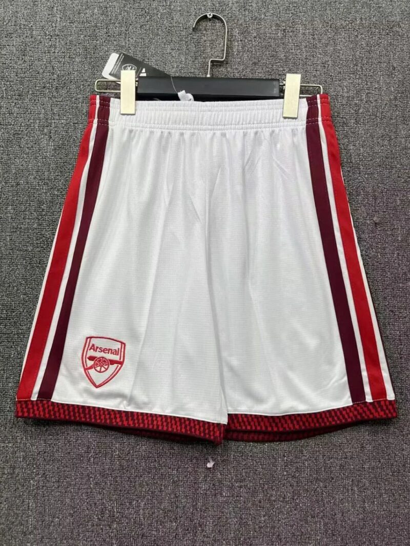 36c5d893bab70629ab64a50cf6361e67 2026/2027 Arsenal Home Shorts - Image 1