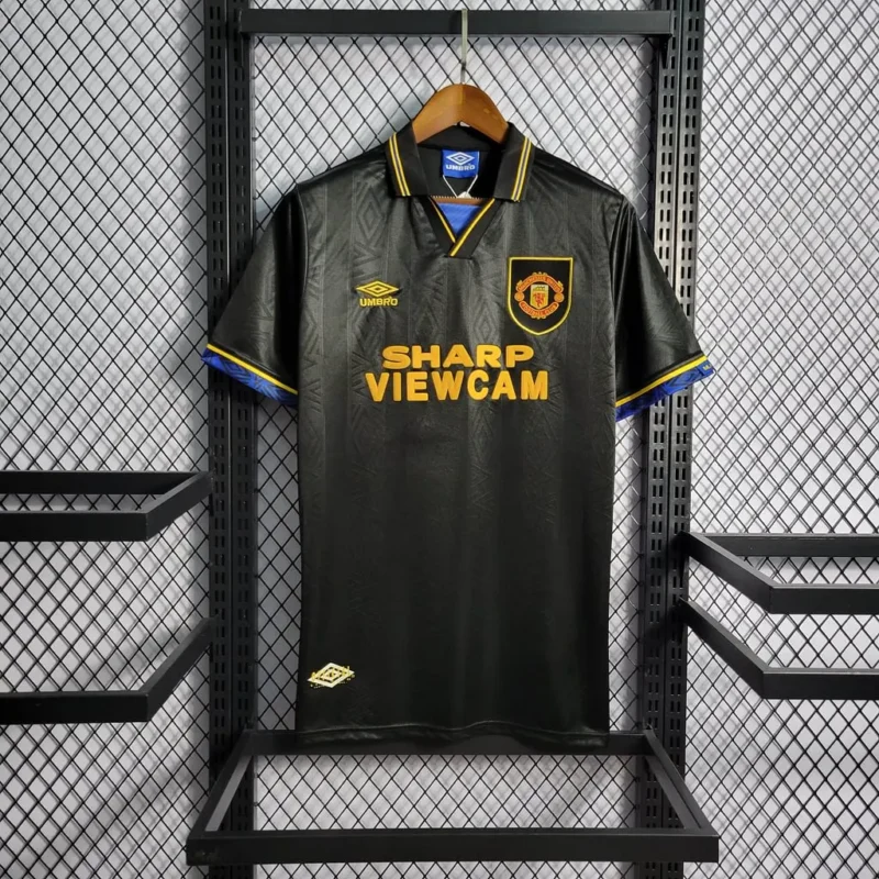 1993/1995 Retro Manchester United Away jersey - Image 1