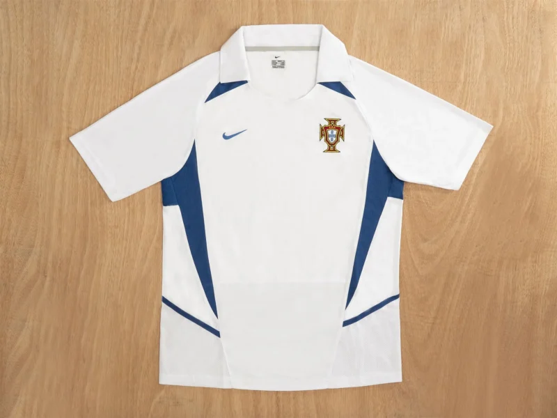 418c4b9b08622f569c71da89e2f52b32 2002 Retro Portugal Away jersey - Image 1