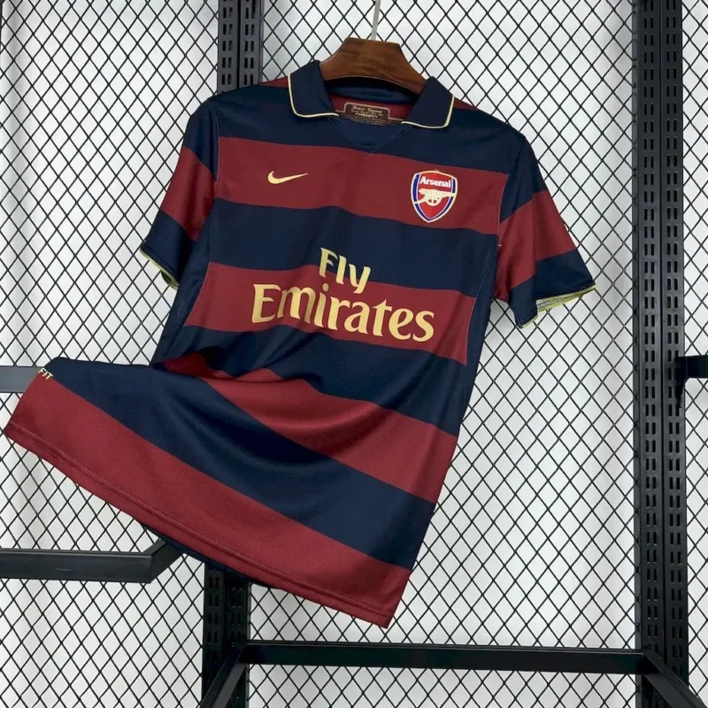 44cc85e8b16001f5f4a3d53e6f793b33 2007/2008 Retro Arsenal Away jersey - Image 1