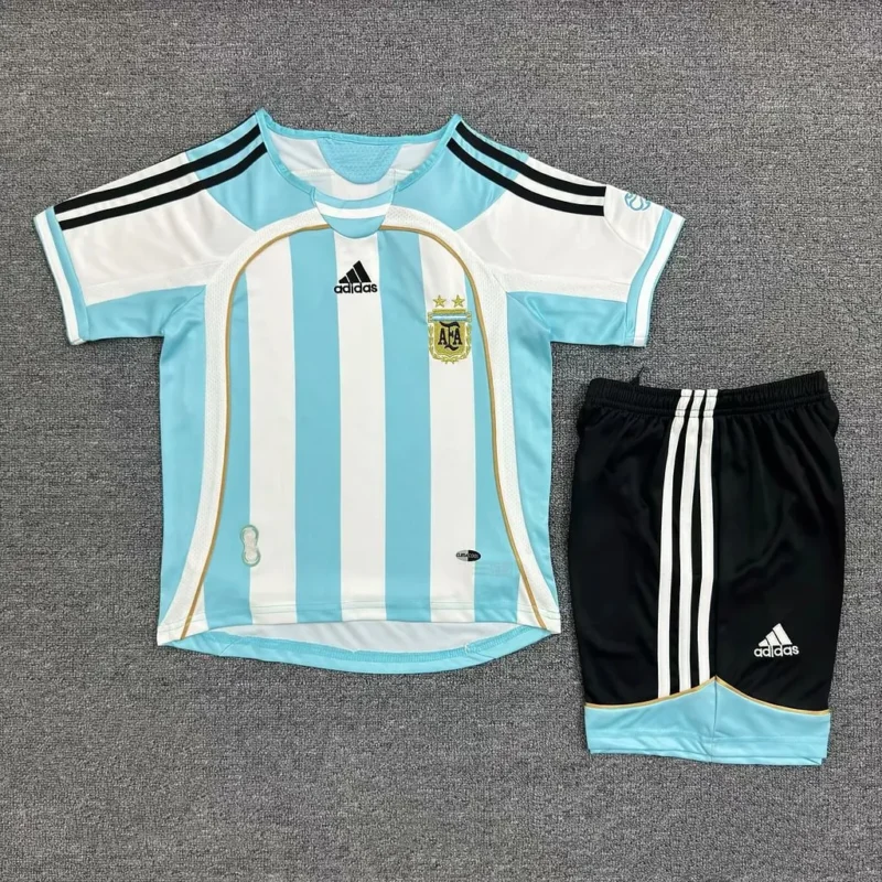 2006 Retro Argentina Home kids kit jersey - Image 1