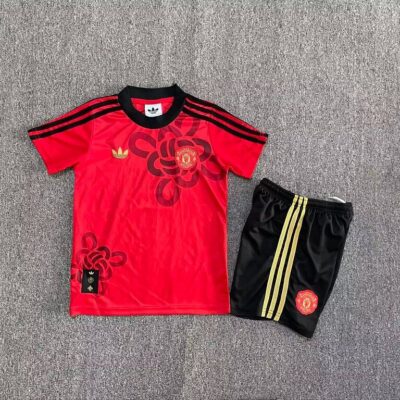 2025/2026 Manchester United Pre-Match jersey