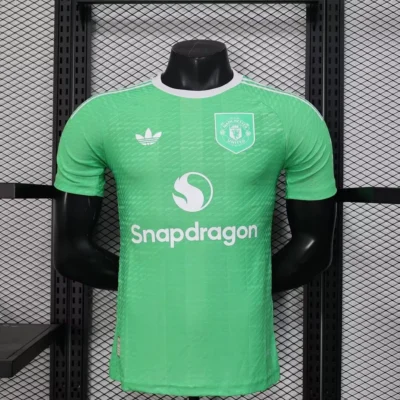 2025/2026 Player Version Manchester United Goalkeeper jersey