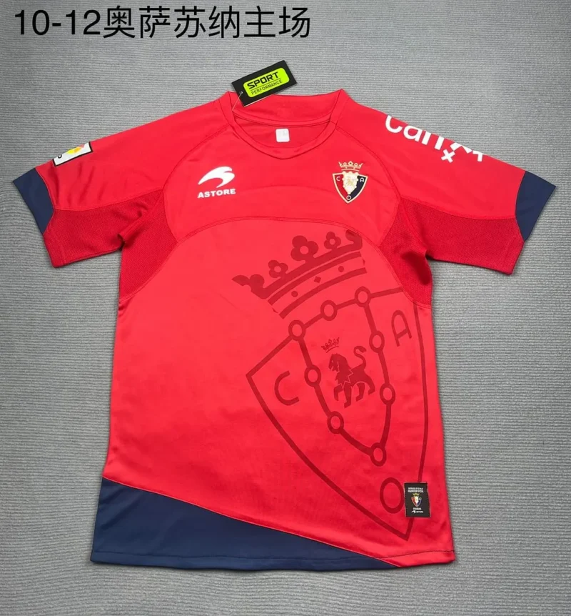 6f963939324127522df03f379f2b8e3b 2010/2012 Retro Osasuna Home jersey - Image 1