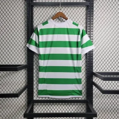 2005/2006 Retro Celtic Home jersey - Image 2