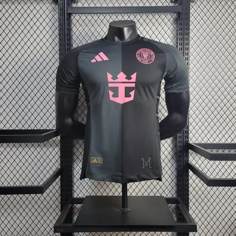 8cd6efa965b4a5a16809aa45aa1cb05e 2025/2026 Player Version Inter Miami Away jersey - Image 1
