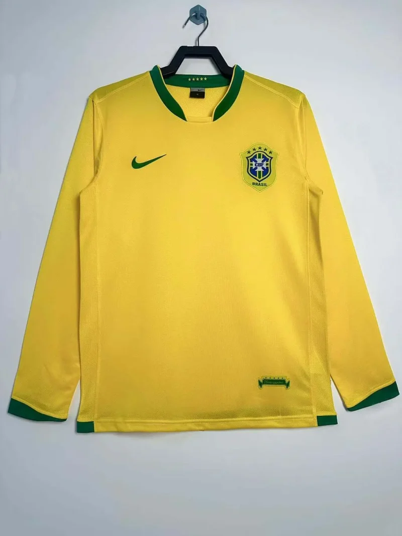 902420ff50487b9b43c3fd333d80c137 2006 Retro Long Sleeve Brazil Home jersey - Image 1