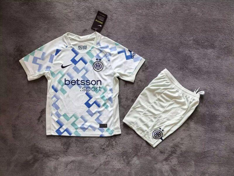 9cdefcad66d77b7cc301fc807081b435 2025/2026 Inter Milan Away kids kit - Image 1