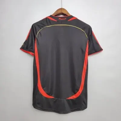 2006/2007 Retro AC Milan Third Away jersey - Image 2