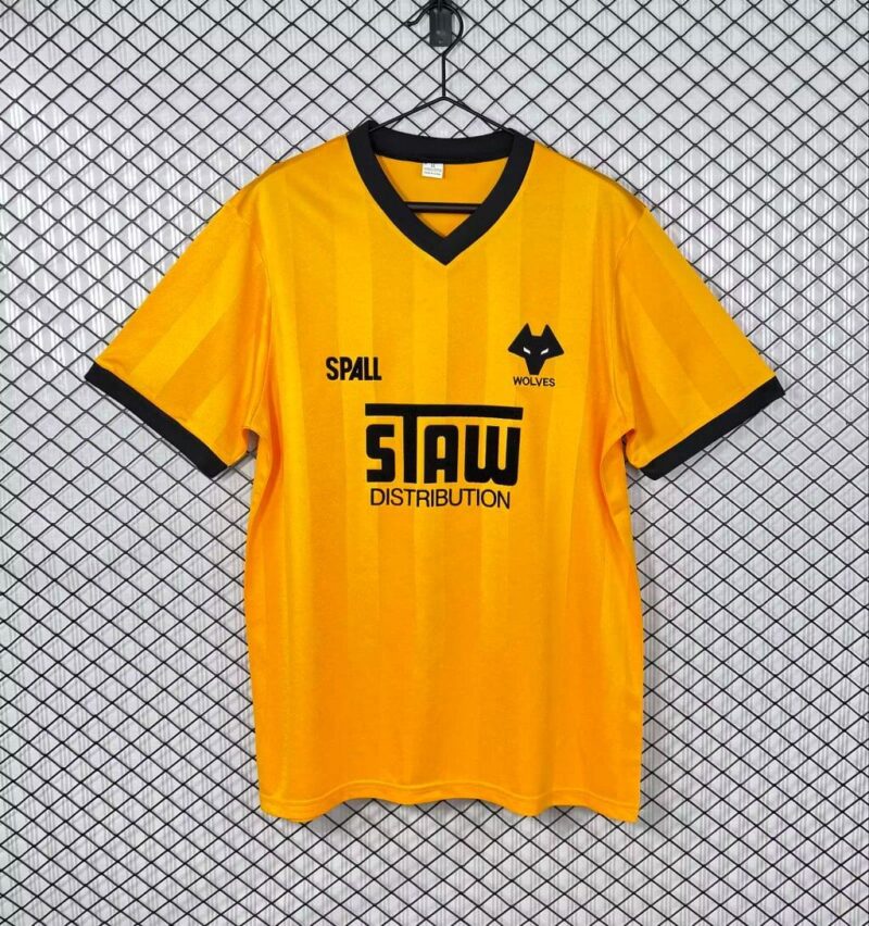 b7dc99b518eab3c20fbafb920d5077d5 1986/1987 Retro Wolverhampton Home jersey - Image 1