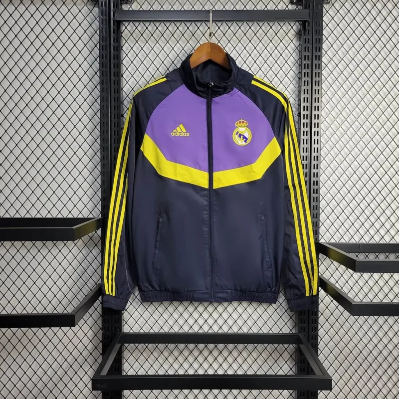 bd0c27773b90102a6b4a3633fb45df55 2025/2026 Real Madrid Windbreaker jersey - Image 1