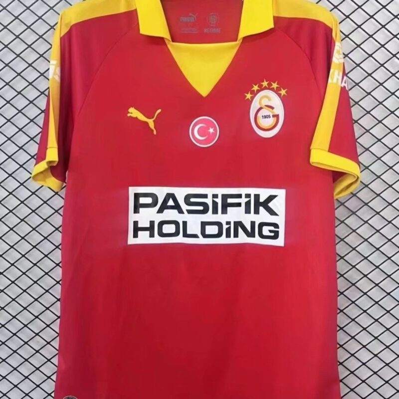 c5db5ece-5d2f-4a37-b638-e9f8029e2822 Galatasaray Retro Sleeve Jersey - Image 1