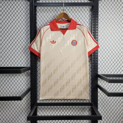 Retro Bayern Munchen jersey