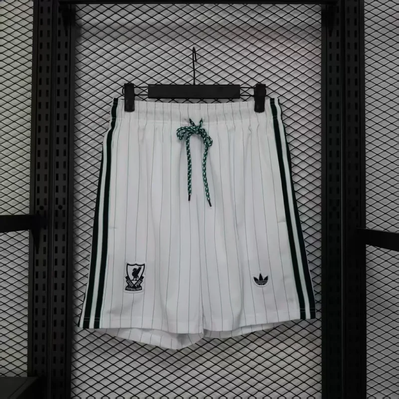 f6d4095ef7c92c3a36efd6cf3679a0ee 2025/2026 Player Version Liverpool Shorts - Image 1