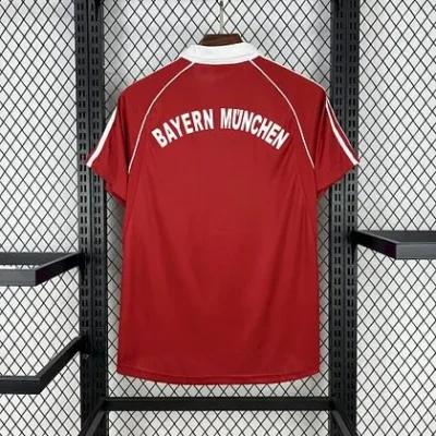 2005/2006 Retro Bayern Munchen Home jersey - Image 2