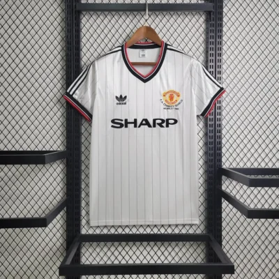 1983 Retro Manchester United Away jersey