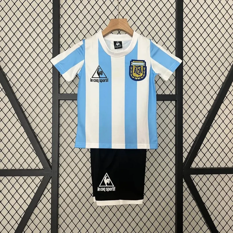 fbd6bab3b93f7a9657c82d631ccf65ea 1986 Retro Argentina Home kids kit jersey - Image 1