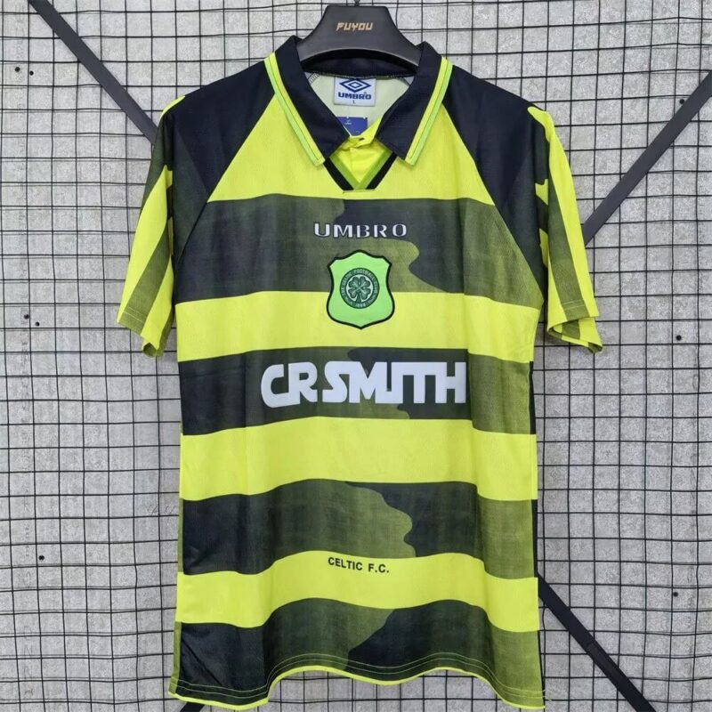 fe3480384bd49d1c35527c3721e9b408 1996/1997 Retro Celtic Away jersey - Image 1