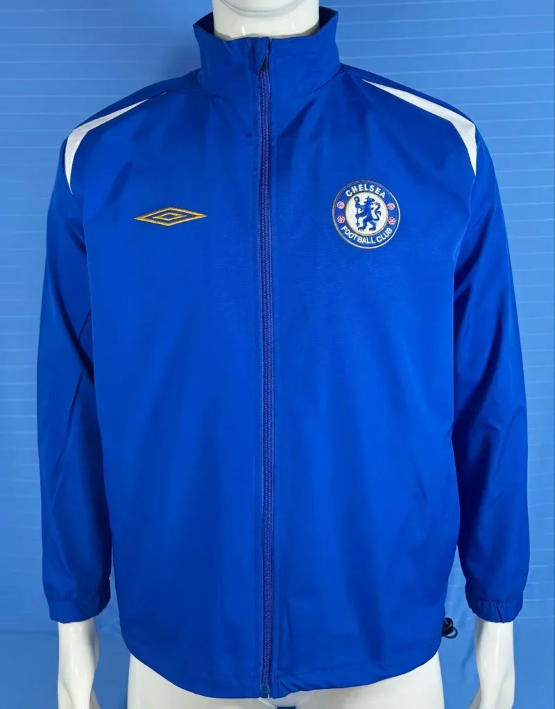 3917d0bd23688f95b1daef83a6926e38 2005/2006 Retro Chelsea Windbreaker jersey - Image 1