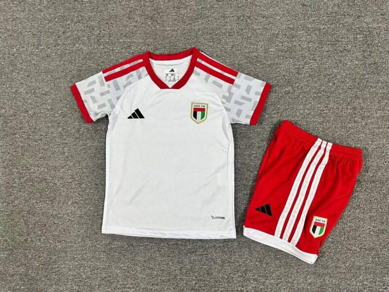 6cc143beb31ec90227eab84c07bbe9cd 2026 United Arab Emirates Home kids kit jersey - Image 1