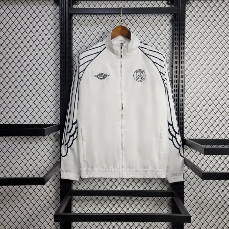 cc89e3b296fdcee4099a902c88cd3332 2025/2026 Paris Saint-Germain Windbreaker jersey - Image 1