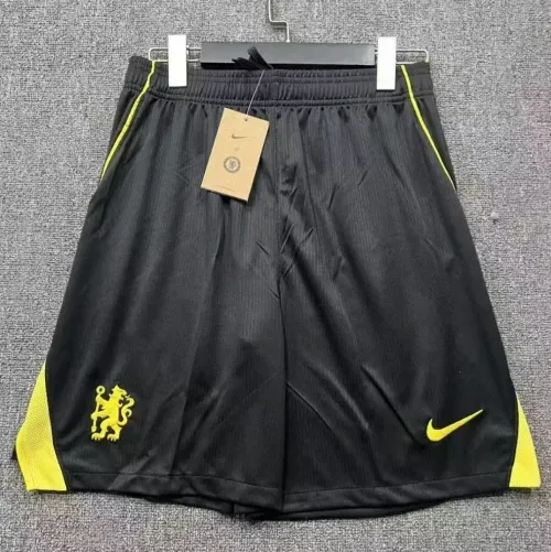 c77092601f.jpg.640x640 2026/2027 Chelsea Away Shorts - Image 1