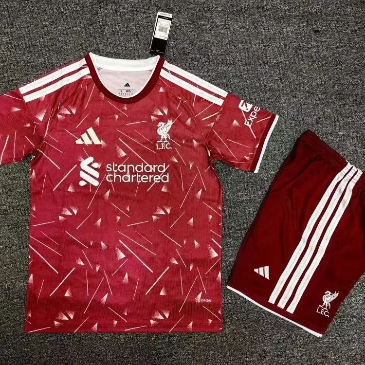 微信图片_20260812233443_43_1 2026/2027 Liverpool Home Kids kit jersey - Image 1