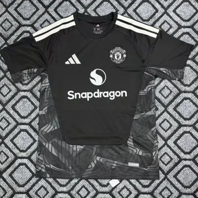 2026/2027 Manchester United Goalkeeper jersey