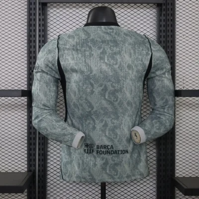 2026/2027 Player Version Barcelona Goalkeeper jersey - Image 2