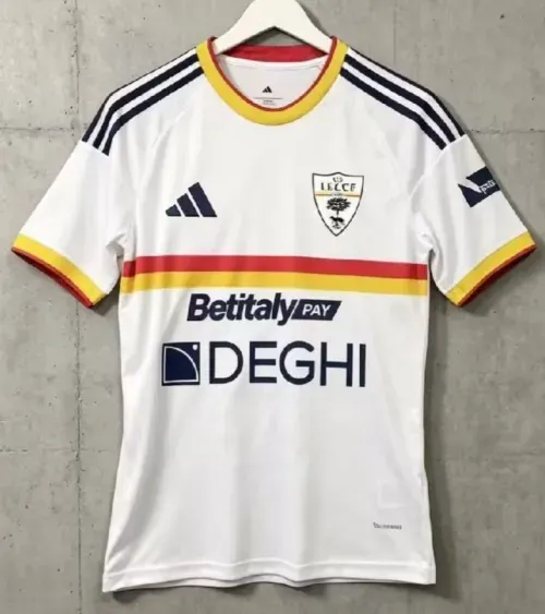 b2fa0aa52b.jpg.640x640 2026/2027 US Lecce Away Jersey - Image 1
