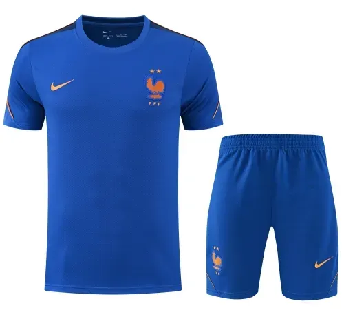 c09840f3e8.jpg.640x640 2026/2027 France Training Uniform - Image 1