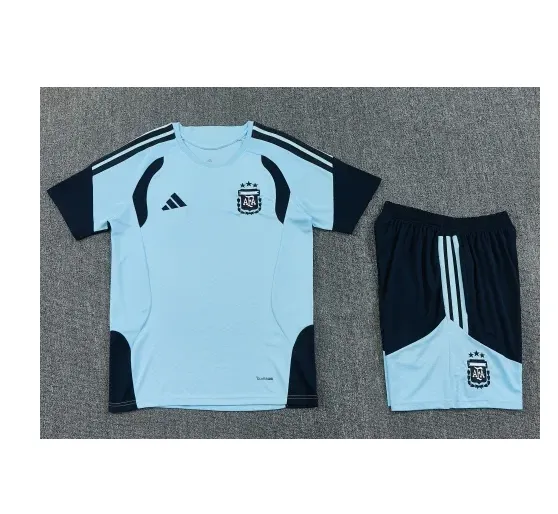 微信图片_20260911022006_471_1 2026/2027 Argentina Training Uniform - Image 1