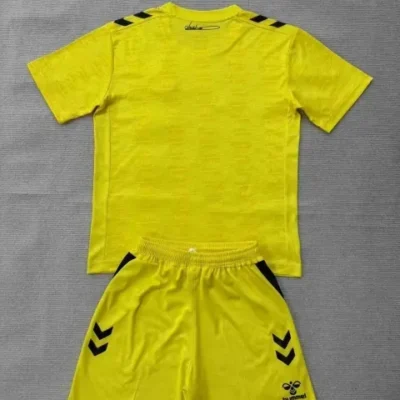 2026/2027 Sunderland Goalkeeper kids kit jersey - Image 2