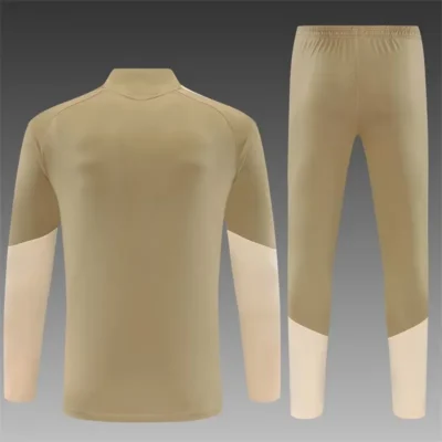 2026/2027 Arsenal Tracksuit Uniform - Image 2
