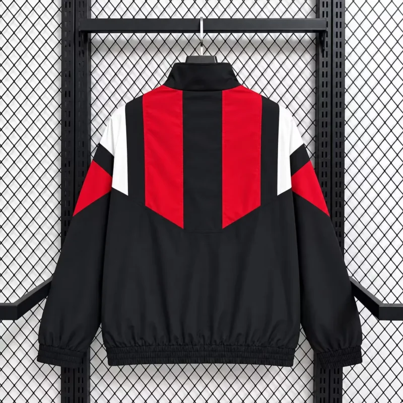 2026/2027 Manchester United Windbreaker Hoodies Top - Image 2