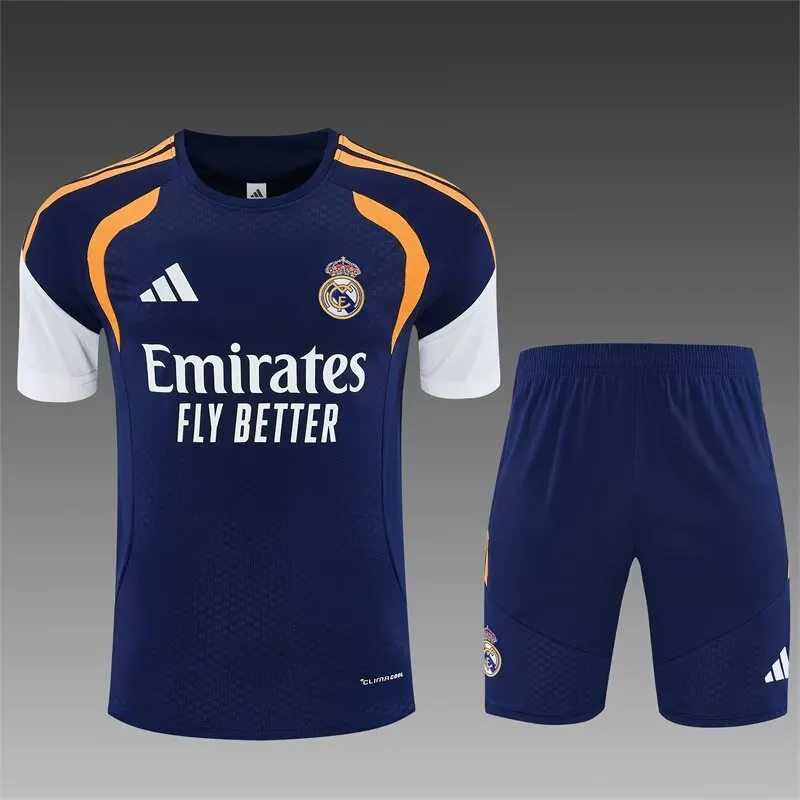 fd2b6d256e.jfif.640x640 2026/2027 Real Madrid Shorts-Sleeve Tracksuit Uniform - Image 1
