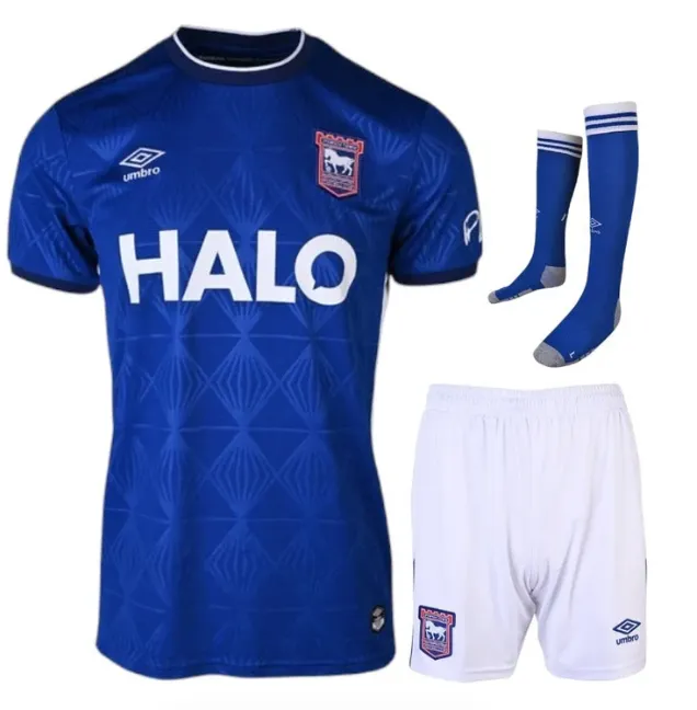 微信图片_20261003151838_577_1 2026/2027 Ipswich Town FC Home Kids kit jersey - Image 1